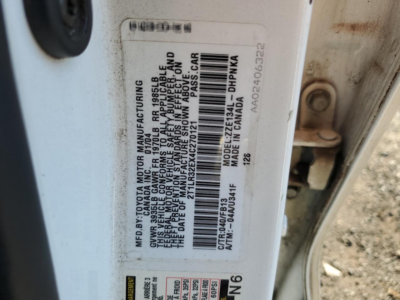 2004 Toyota Corolla Matrix Base VIN: 2T1LR32EX4C270121 Lot: 69841884