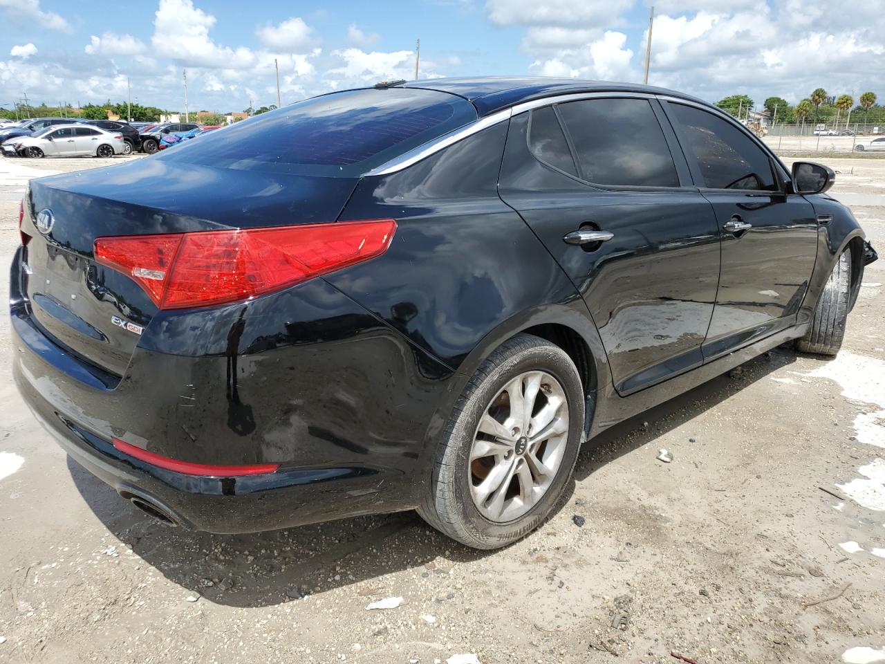 2013 Kia Optima - Image 3