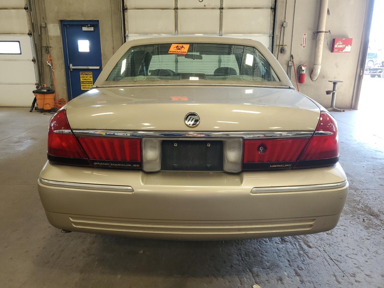 2000 Mercury Grand Marquis Gs VIN: 2MEFM74W7YX674213 Lot: 72479834