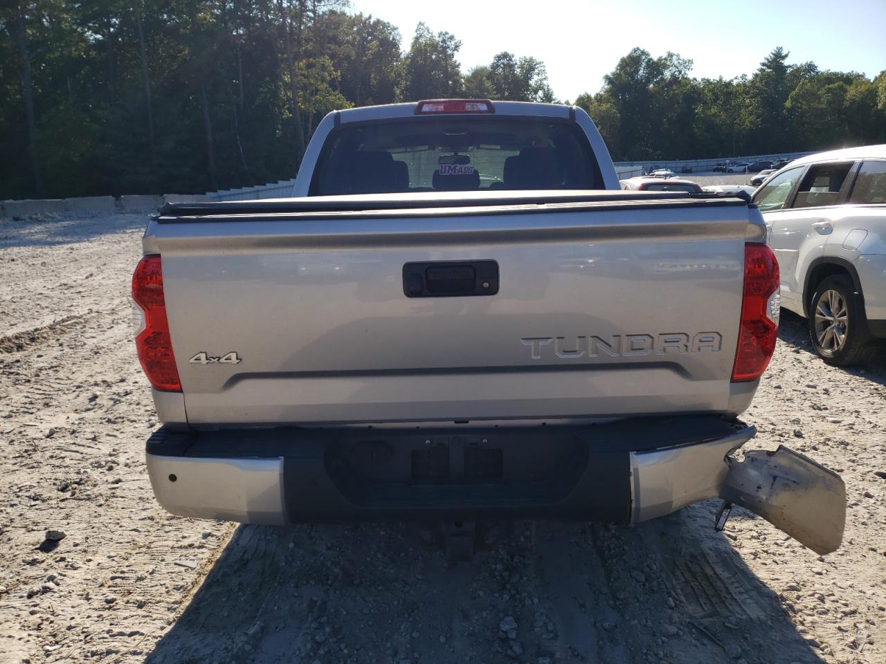 5TFAY5F18GX499805 2016 Toyota Tundra Crewmax 1794