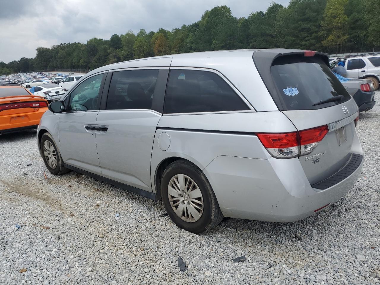 2014 Honda Odyssey - Image 2