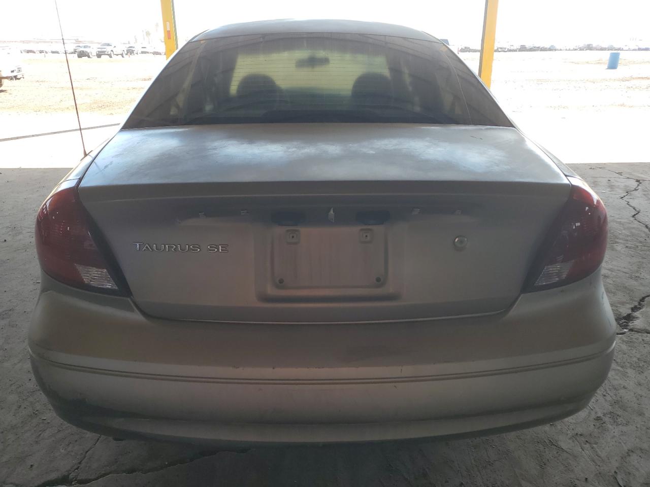 2003 Ford Taurus Se VIN: 1FAFP53UX3G188559 Lot: 72965234