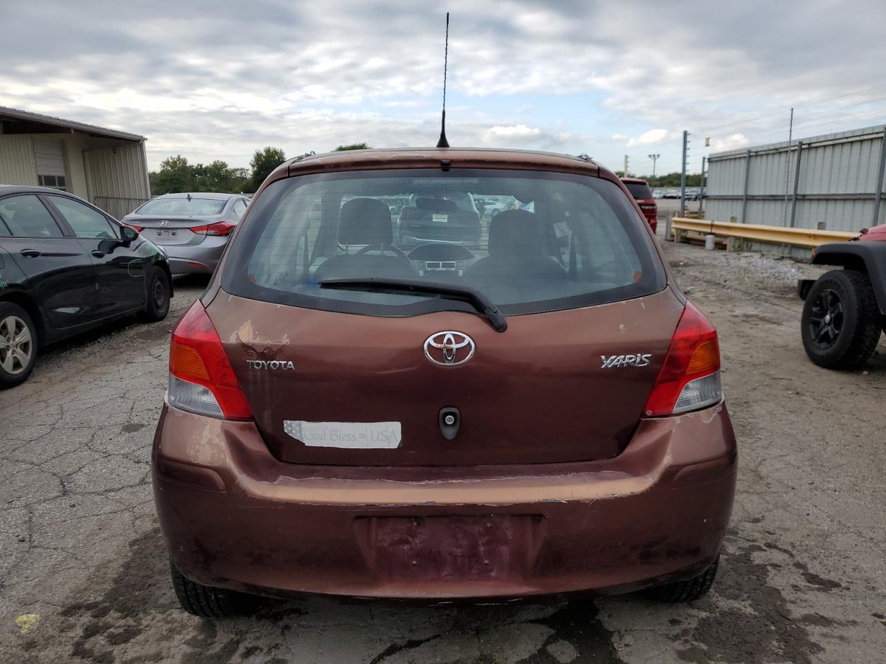 2009 Toyota Yaris VIN: JTDJT903095230549 Lot: 73997844