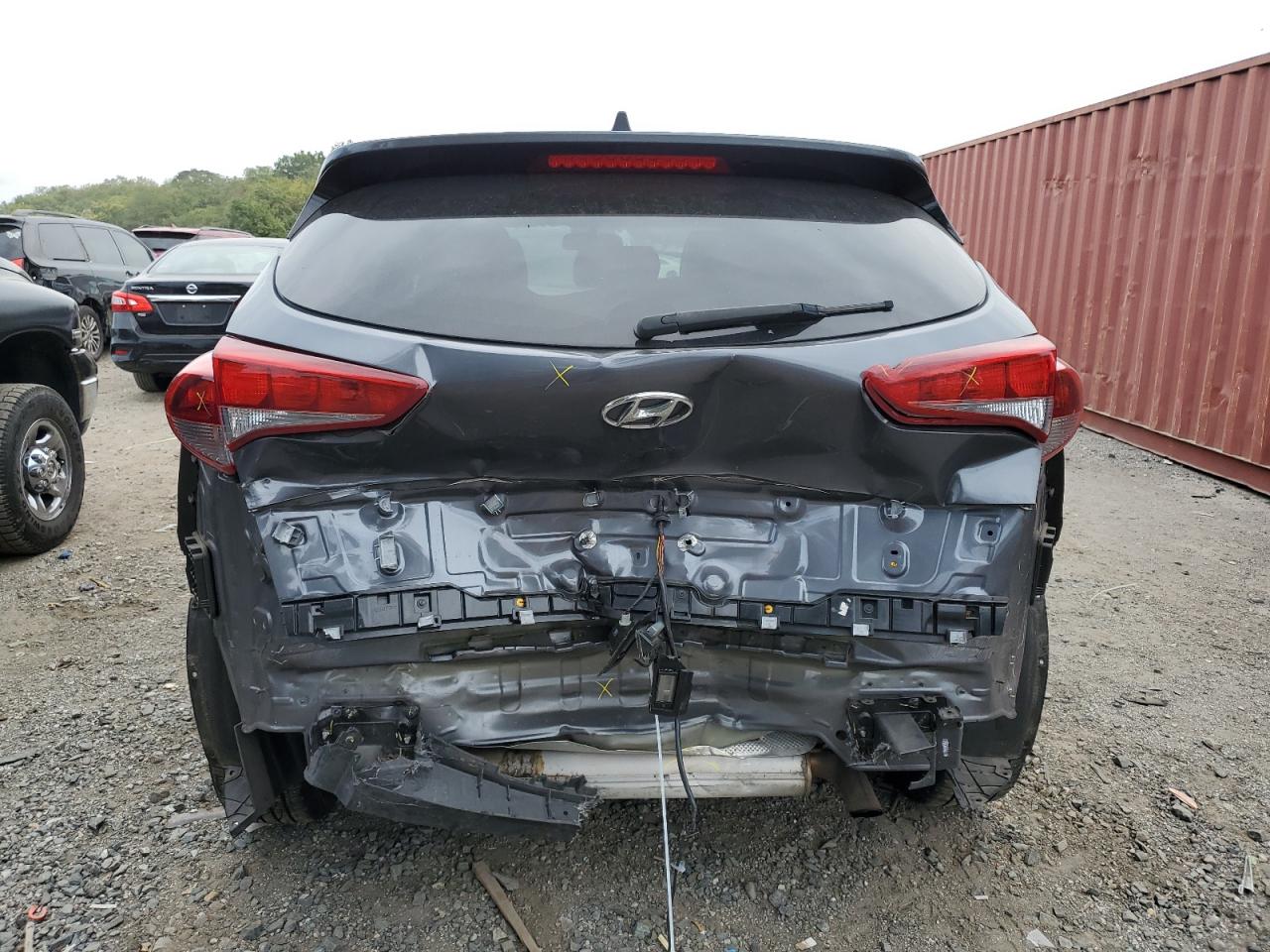 KM8J3CA40JU628001 2018 Hyundai Tucson Sel