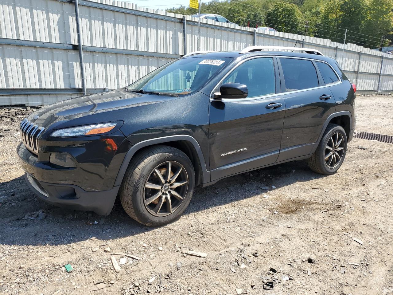 2015 Jeep Cherokee Limited for Sale in West Mifflin, PA - Front End