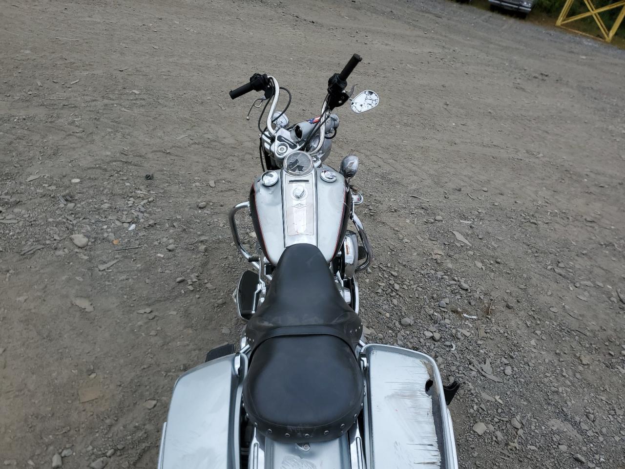 2015 Harley-Davidson Flhr Road King VIN: 1HD1FBM11FB677989 Lot: 70464634