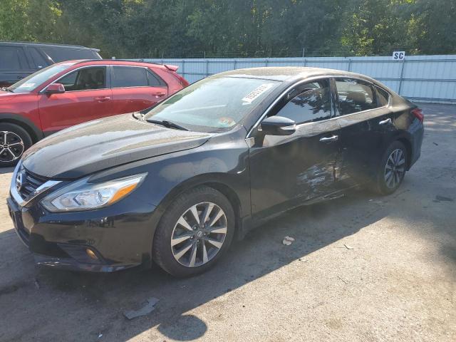  NISSAN ALTIMA 2017 Czarny