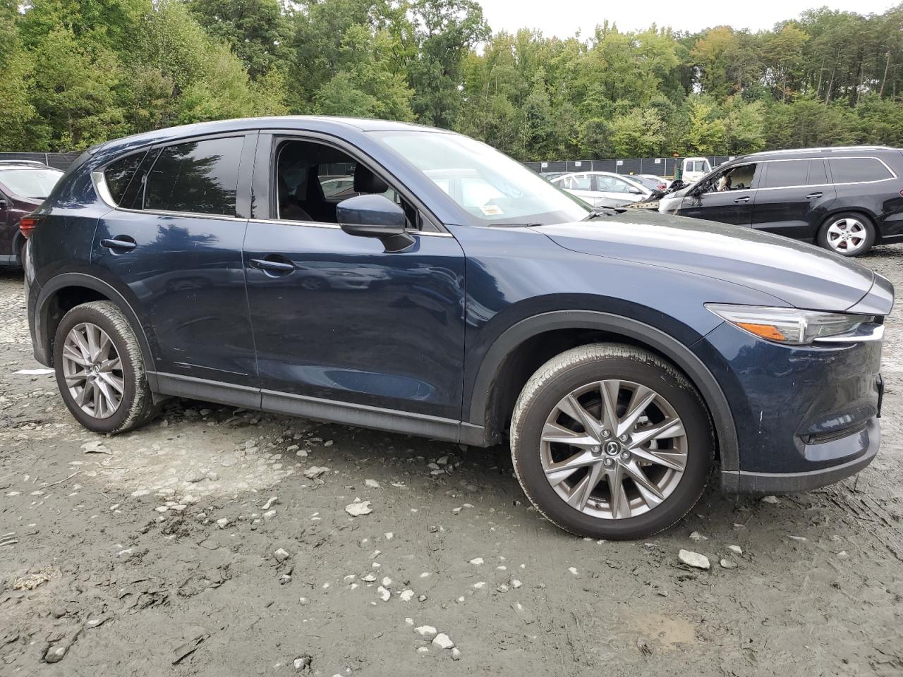 2021 Mazda CX-5 - Image 4