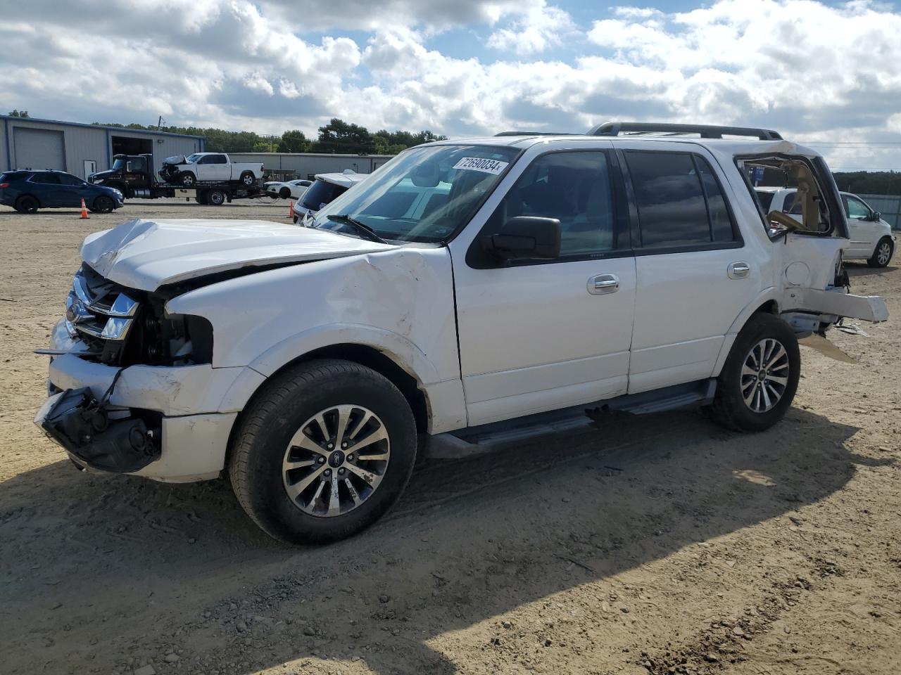 1FMJU1HT4HEA25037 2017 FORD EXPEDITION - Image 1