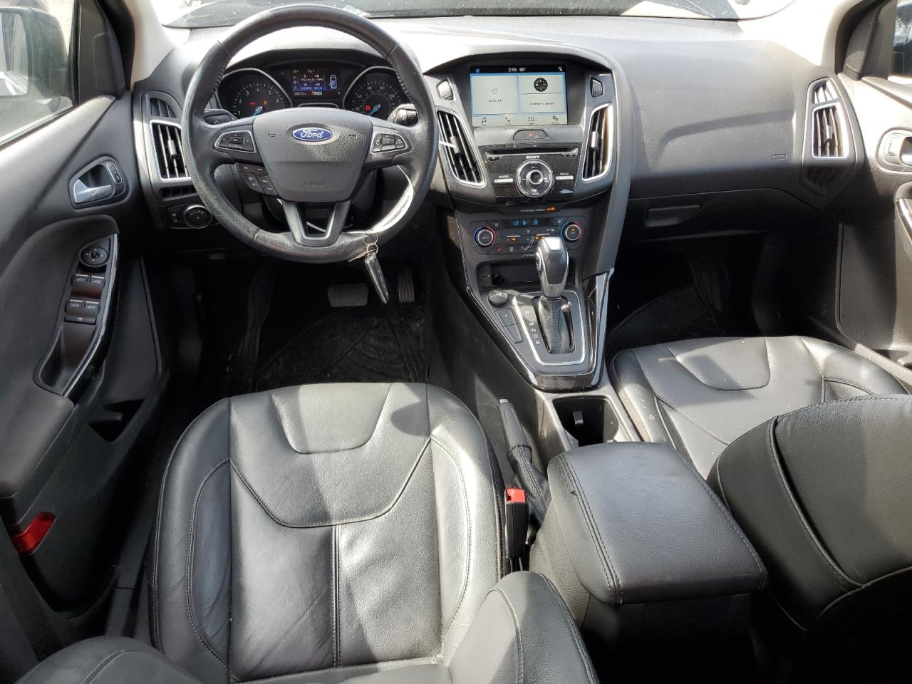 1FADP3J23JL235397 2018 Ford Focus Titanium
