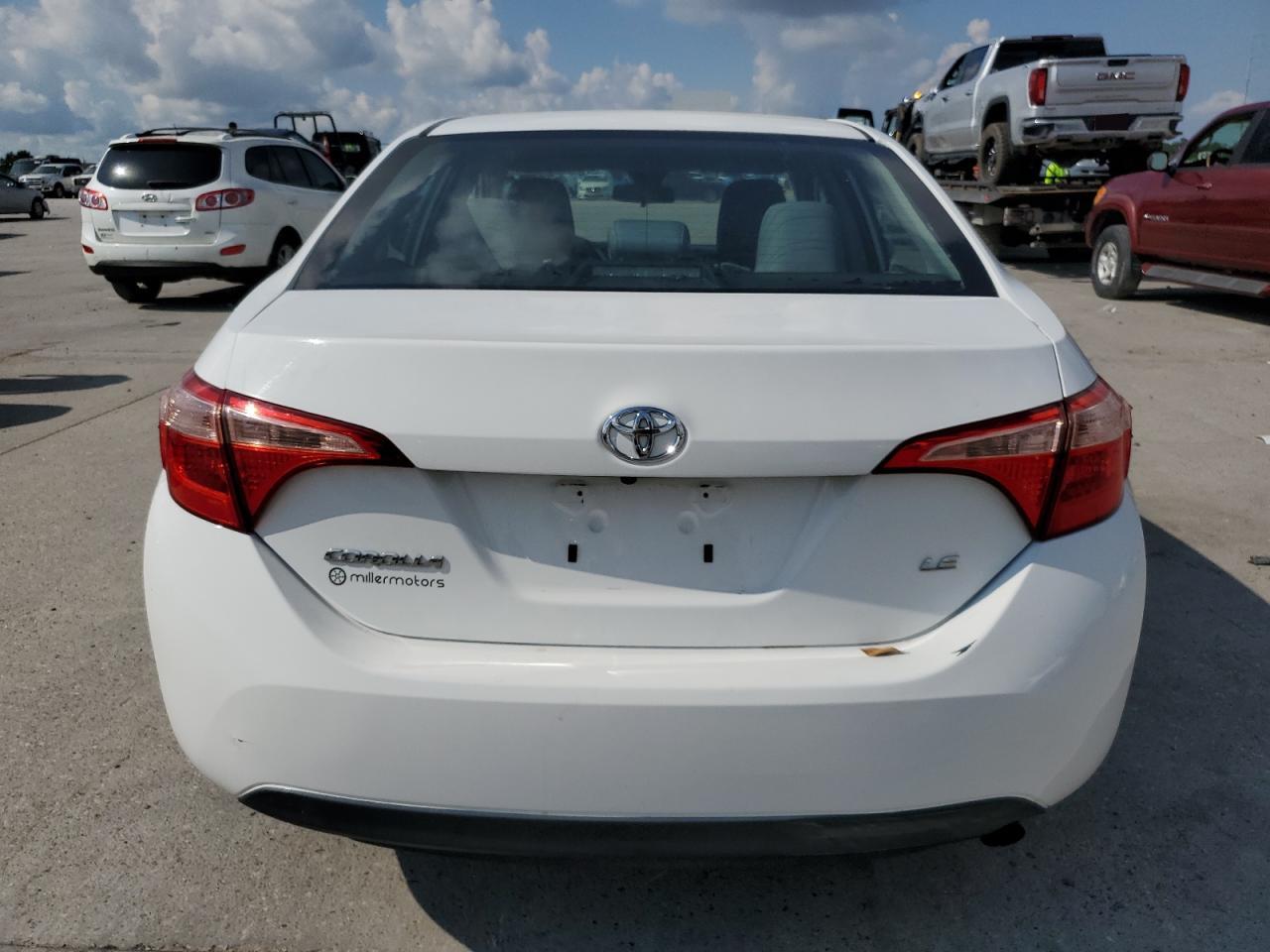 5YFBURHEXJP854891 2018 Toyota Corolla L