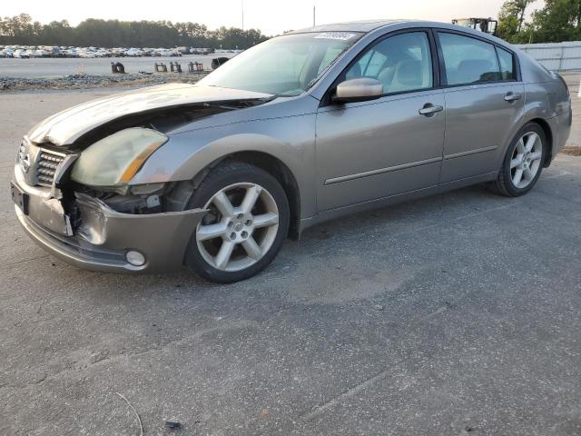 2004 Nissan Maxima Se