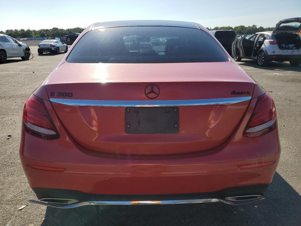 2018 Mercedes-Benz E 300 4Matic VIN: WDDZF4KB4JA345237 Lot: 70323944