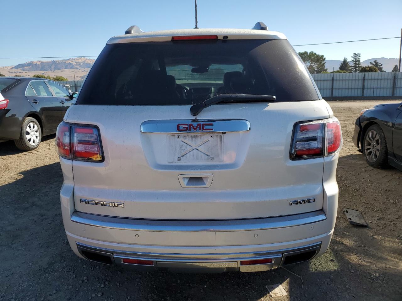 1GKKVTKD6FJ215417 2015 GMC Acadia Denali