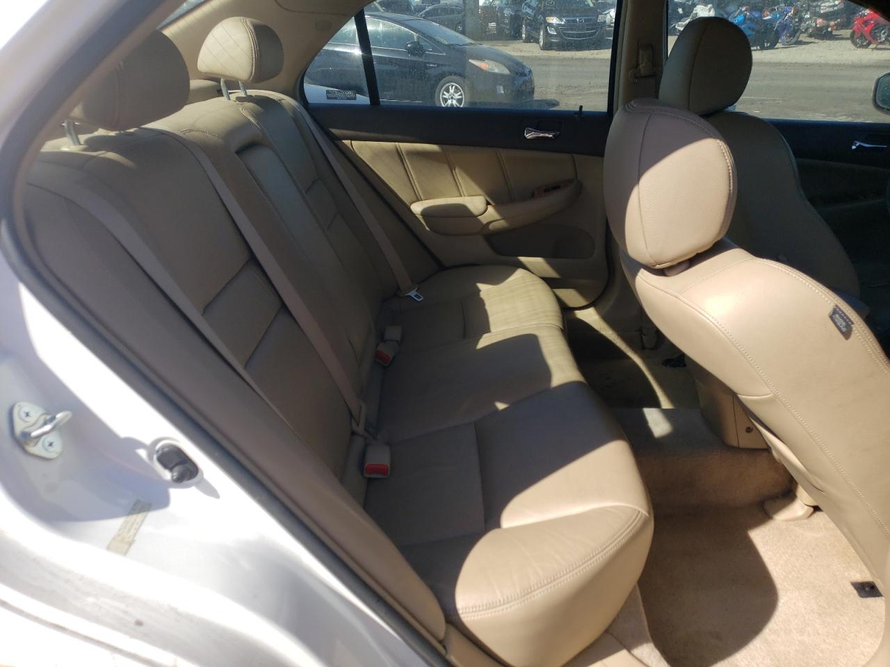 2004 Honda Accord Ex VIN: JHMCM56854C035843 Lot: 70325694