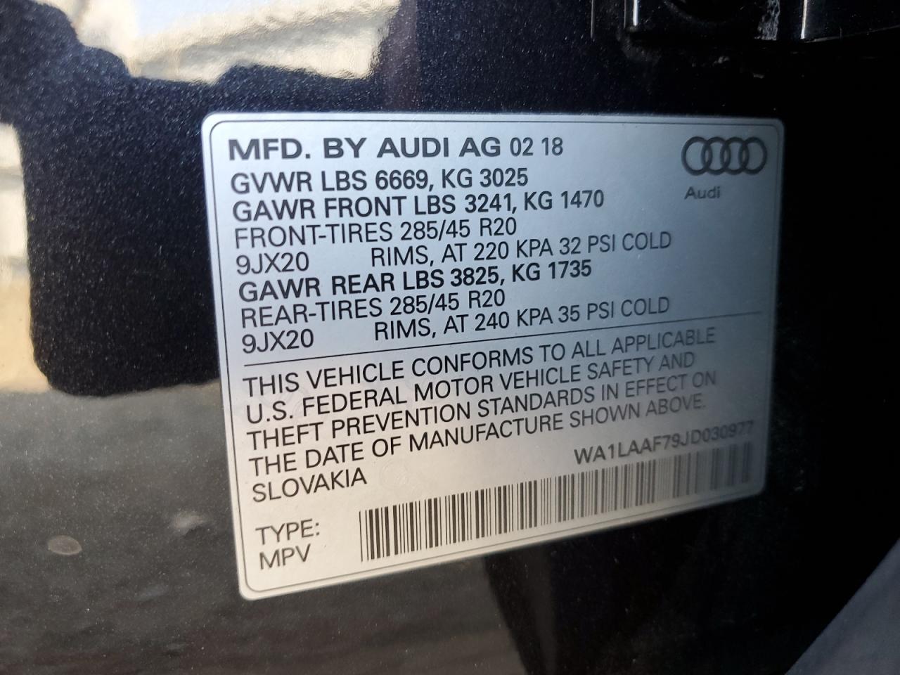 WA1LAAF79JD030977 2018 Audi Q7 Premium Plus