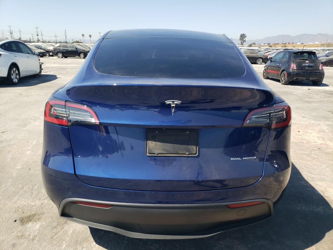 2021 Tesla Model Y VIN: 5YJYGDEE4MF288431 Lot: 72592684