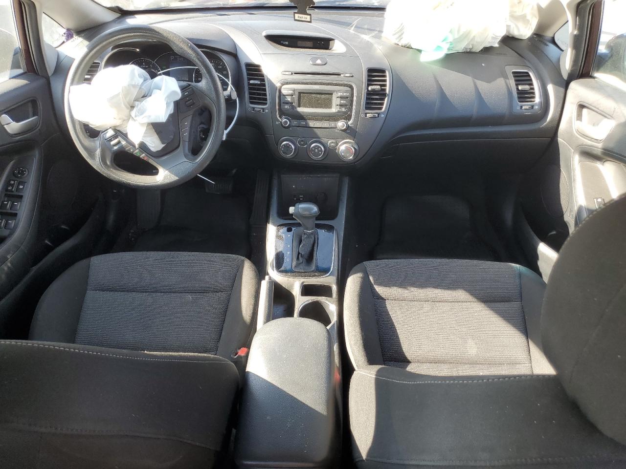 2017 Kia Forte Lx VIN: 3KPFK4A78HE079878 Lot: 81009435