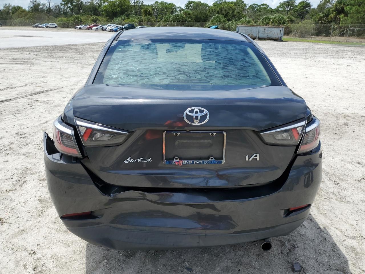 2018 Toyota Yaris Ia VIN: 3MYDLBYV2JY307618 Lot: 68275414