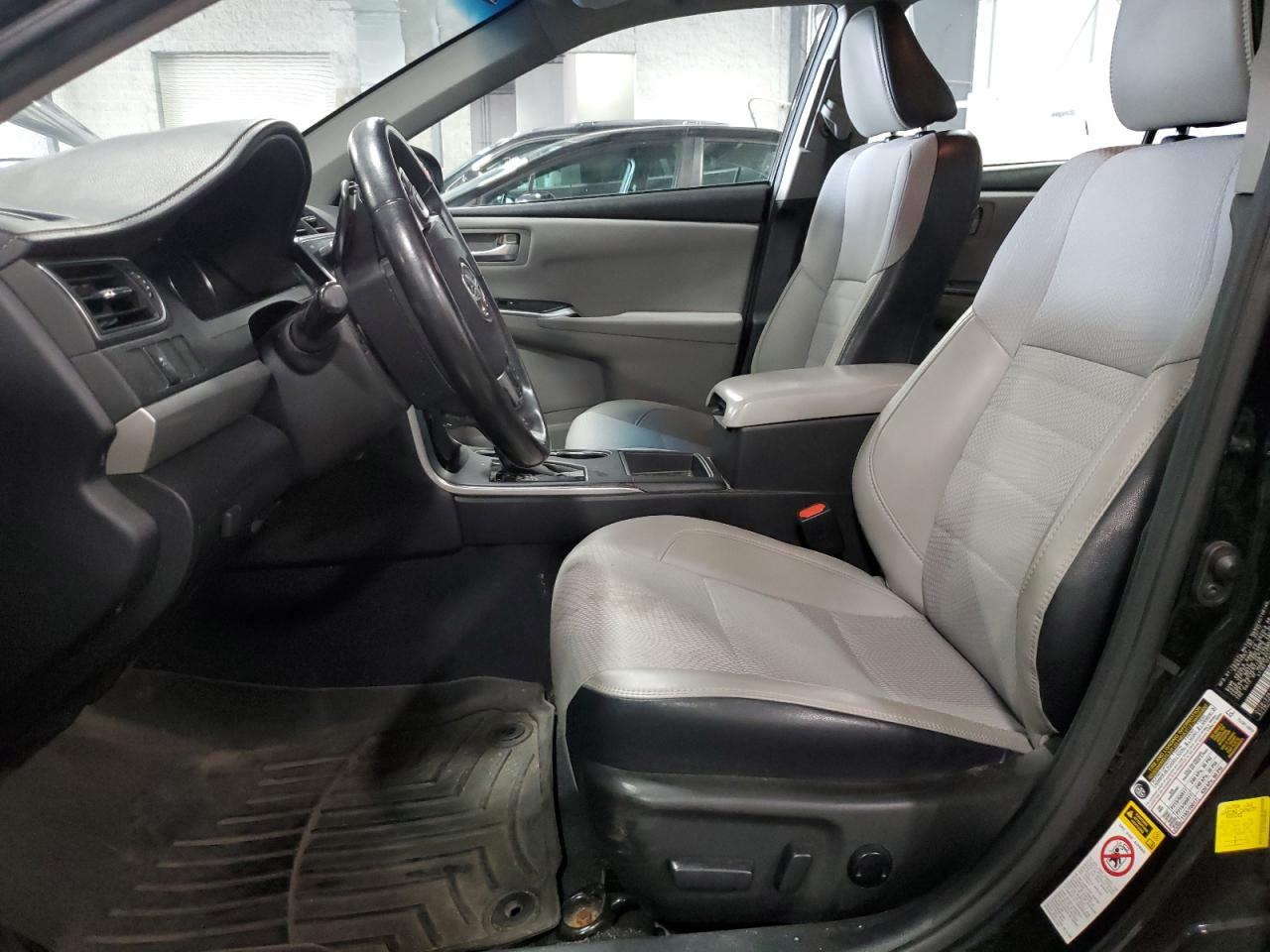 2017 Toyota Camry - Image 7