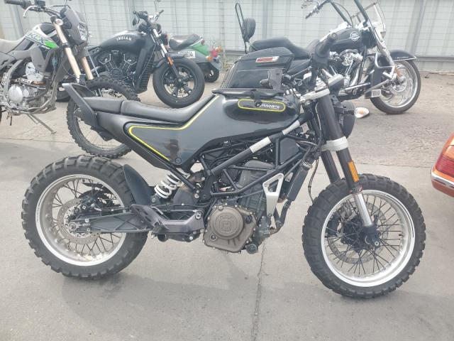 2018 Husqvarna Svartpilen 401 