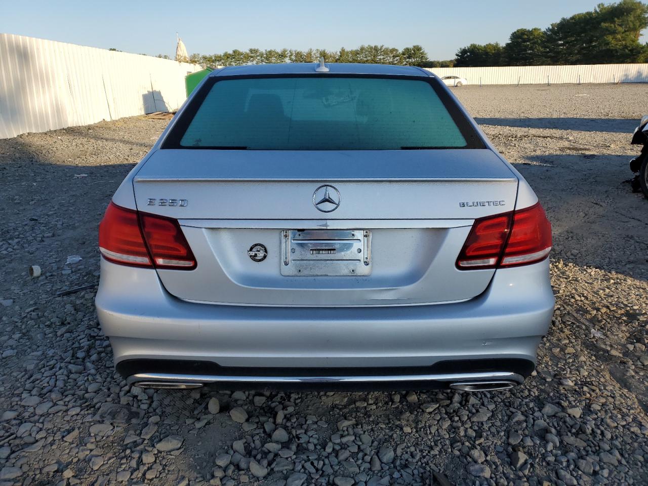 2016 Mercedes-Benz E 250 Bluetec VIN: WDDHF9HB4GB203618 Lot: 69958844