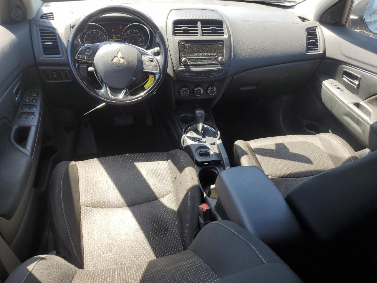 JA4AP3AU4GZ028399 2016 Mitsubishi Outlander Sport Es