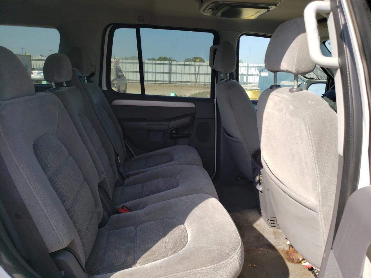 2004 Ford Explorer Xlt VIN: 1FMZU73K84UA41536 Lot: 71253154