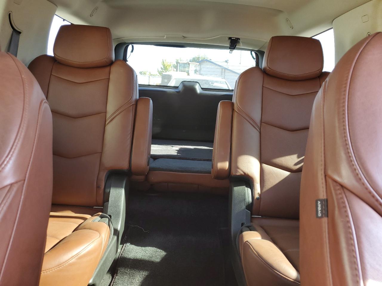 2016 Cadillac Escalade - Image 10