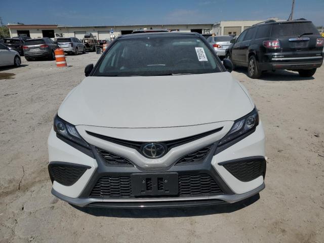 4T1K61AK7PU156550 Toyota Camry XSE 5