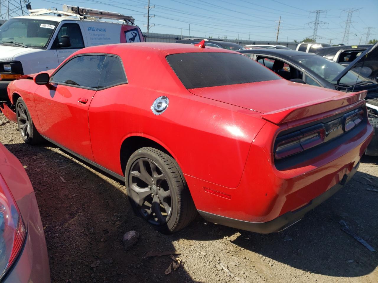 2C3CDZAG6JH322158 2018 DODGE CHALLENGER - Image 2