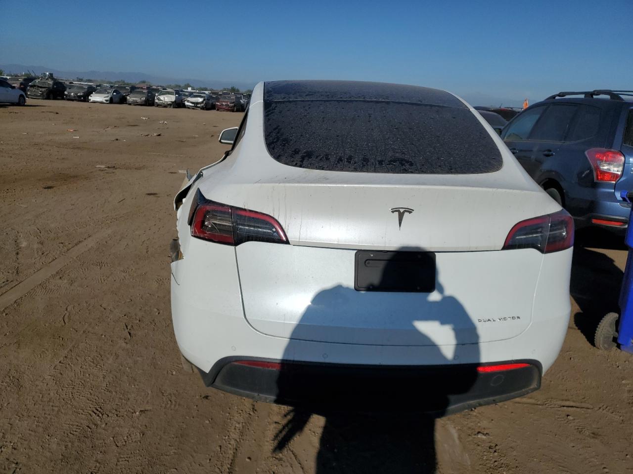 5YJYGDEE6MF158652 2021 Tesla Model Y