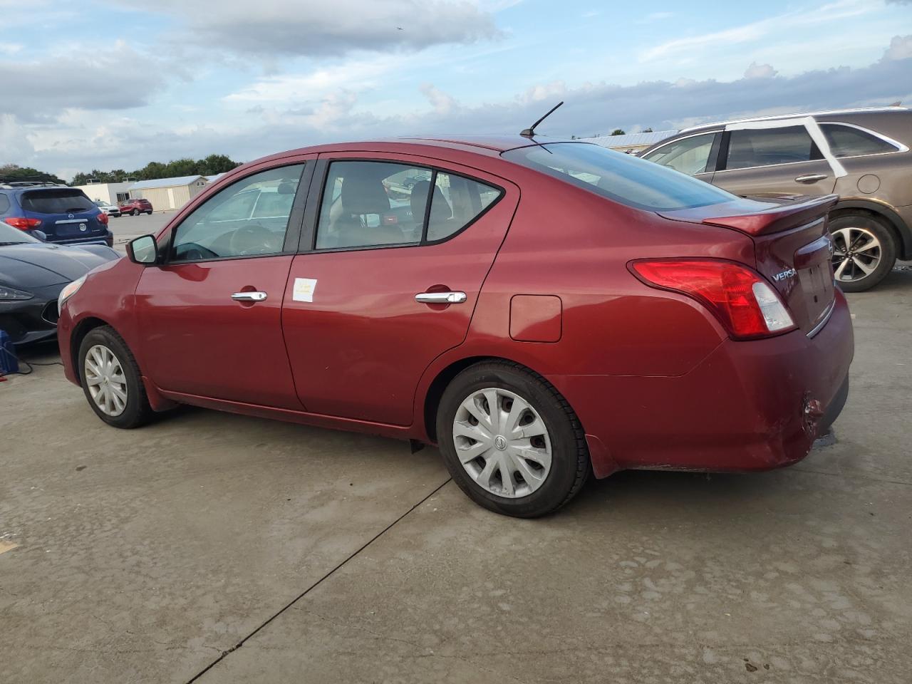 2016 Nissan Versa - Image 2