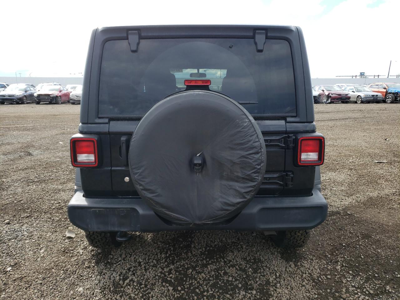 1C4HJXDG5KW671213 2019 Jeep Wrangler Unlimited Sport