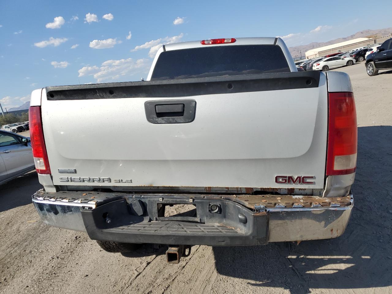 2011 GMC Sierra K1500 Sle VIN: 3GTP2VE37BG260628 Lot: 69708874