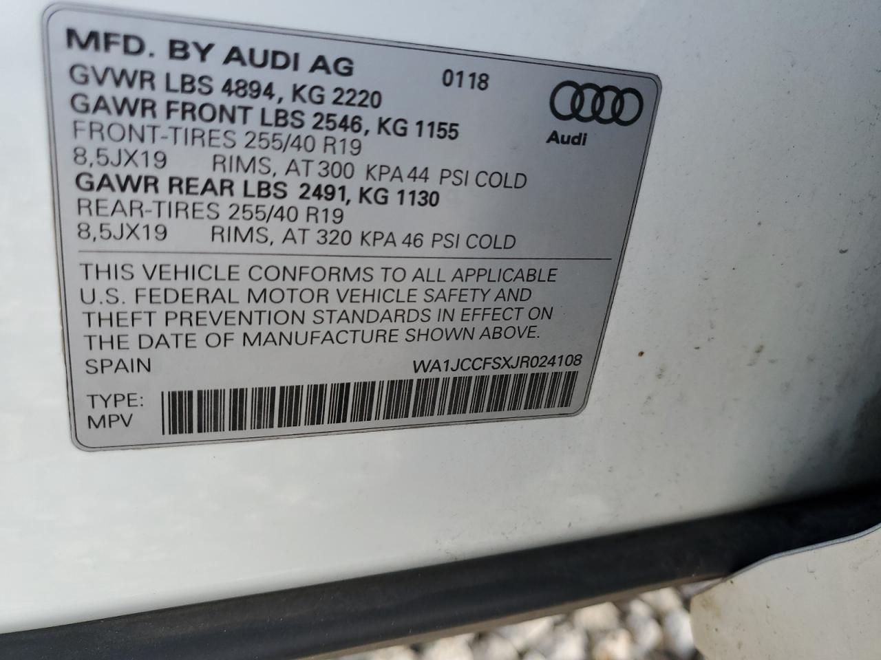 WA1JCCFSXJR024108 2018 Audi Q3 Premium Plus