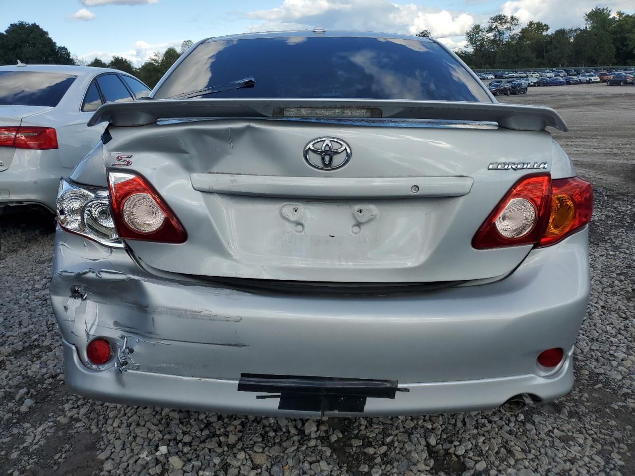 1NXBU4EE2AZ214681 2010 Toyota Corolla Base