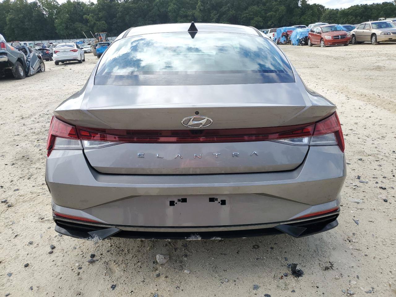 KMHLN4AG8MU125596 2021 Hyundai Elantra Sel