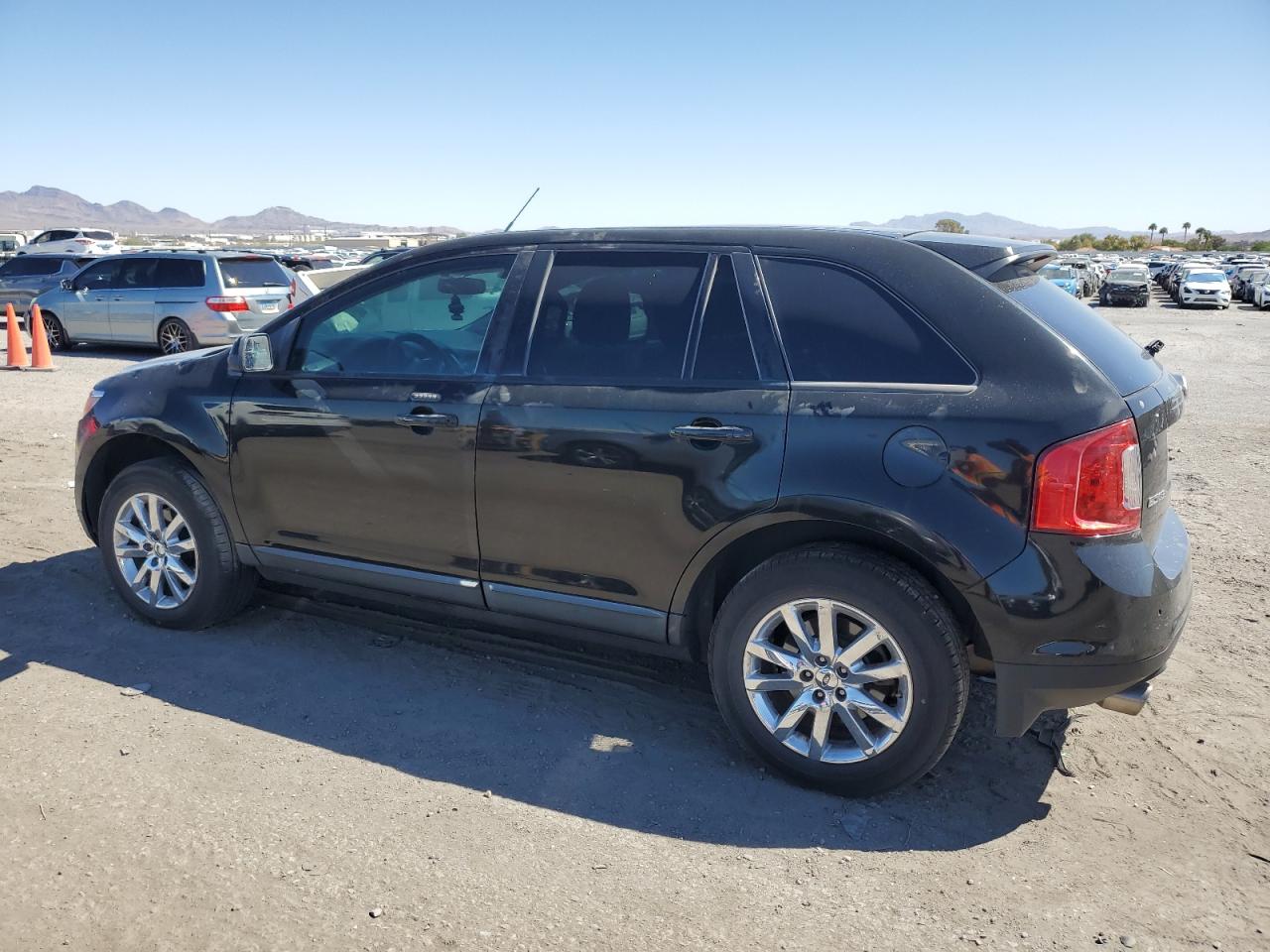 2013 Ford Edge - Image 2