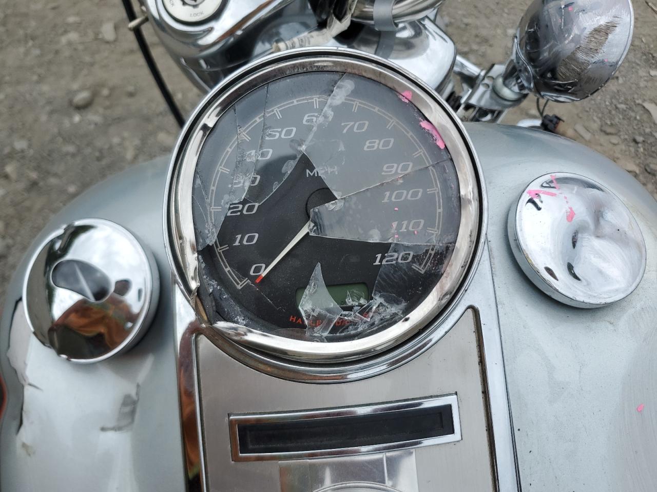 2015 Harley-Davidson Flhr Road King VIN: 1HD1FBM11FB677989 Lot: 70464634