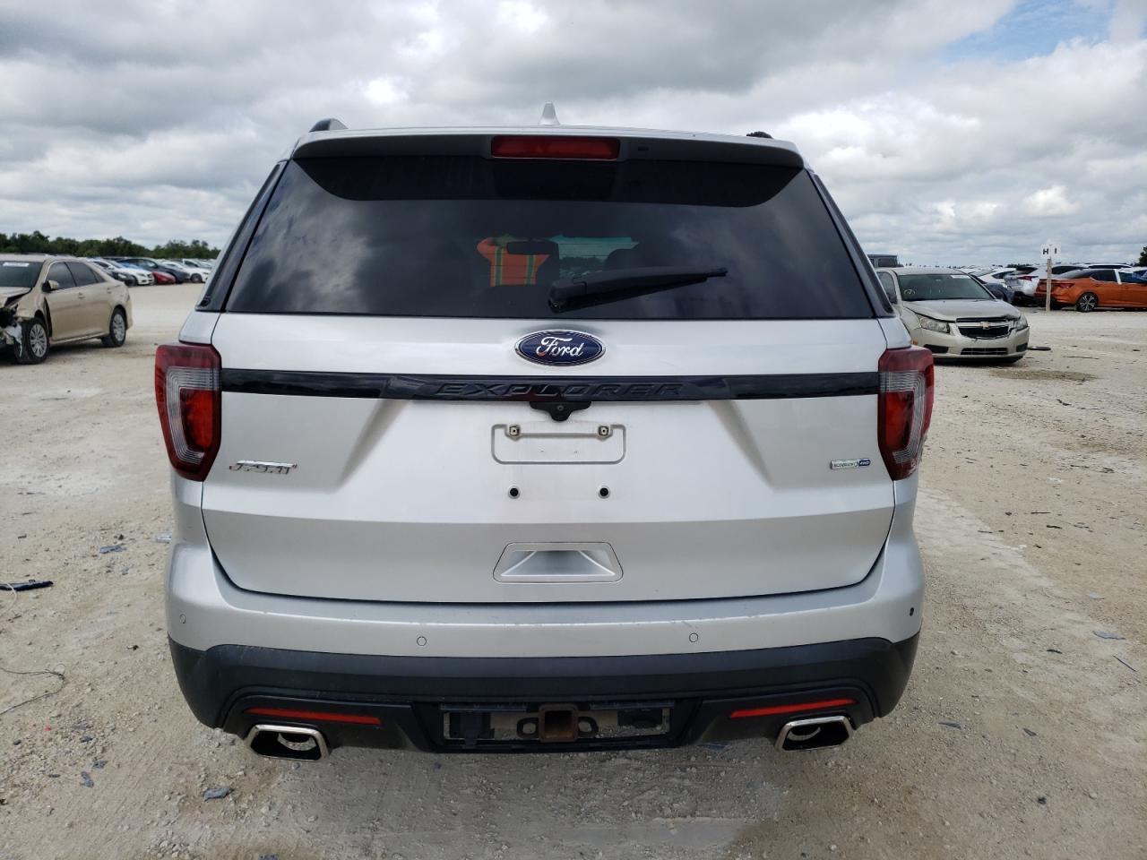 2016 Ford Explorer Sport VIN: 1FM5K8GT0GGB02359 Lot: 67341674