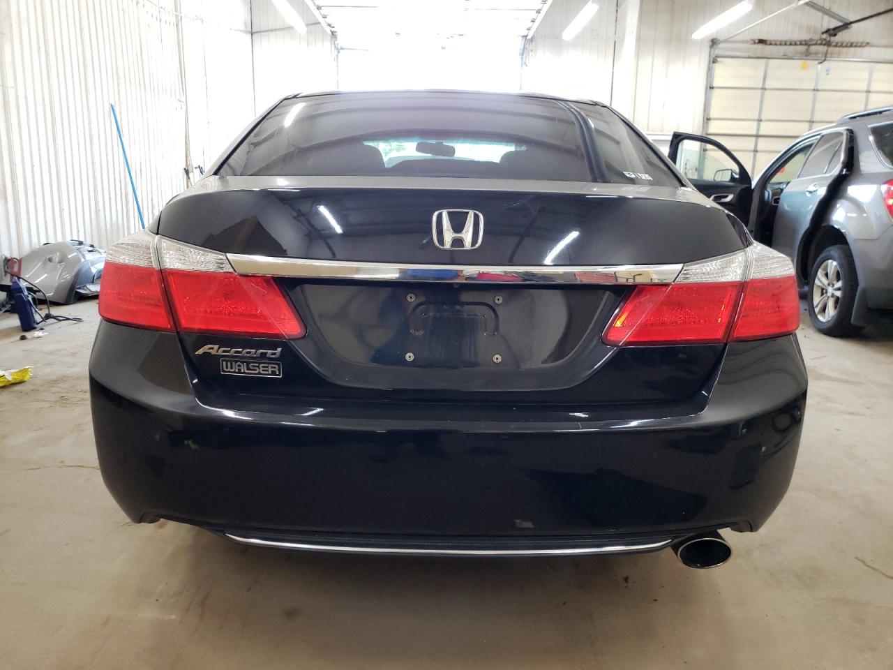 2013 Honda Accord Ex VIN: 1HGCR2F79DA123008 Lot: 69665254