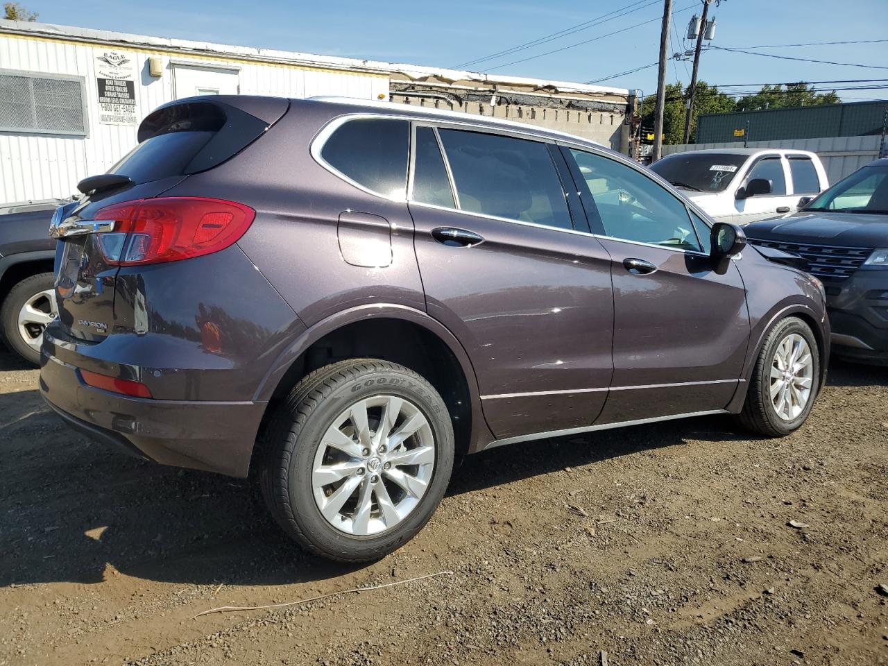 2018 Buick Envision Essence VIN: LRBFX2SA8JD004300 Lot: 70481234