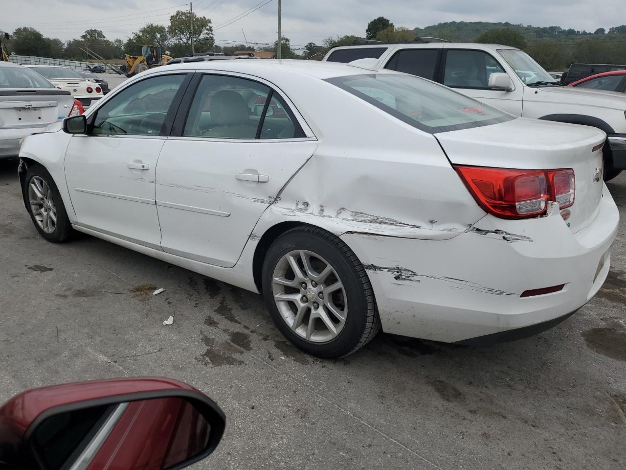 1G11C5SA2GF141747 2016 CHEVROLET MALIBU - Image 2