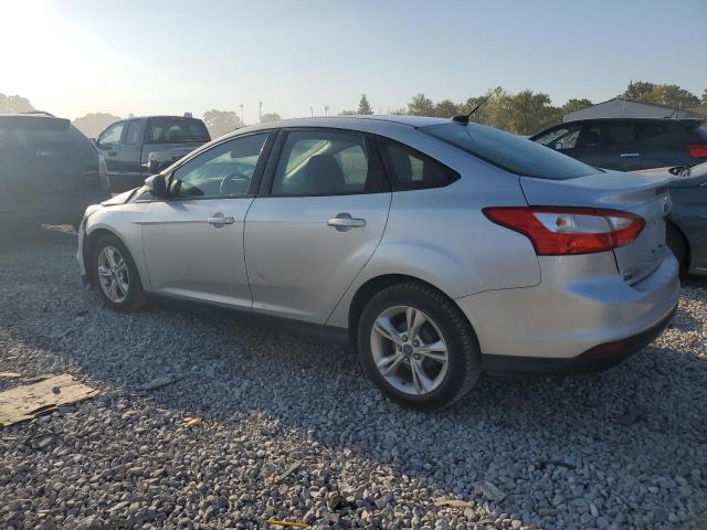 Sedans FORD FOCUS 2013 Silver