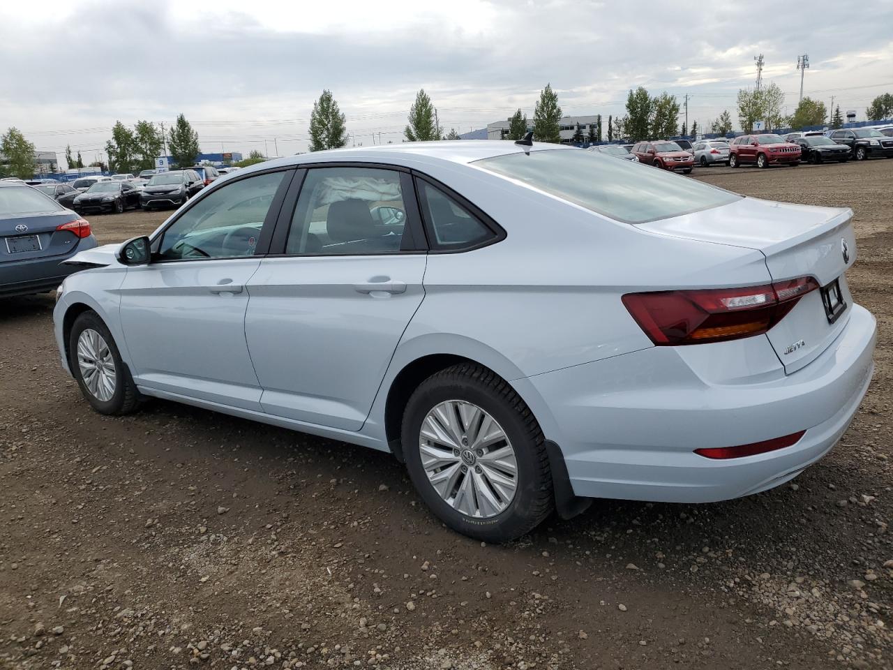 3VWC57BU9KM019523 2019 VOLKSWAGEN JETTA - Image 2