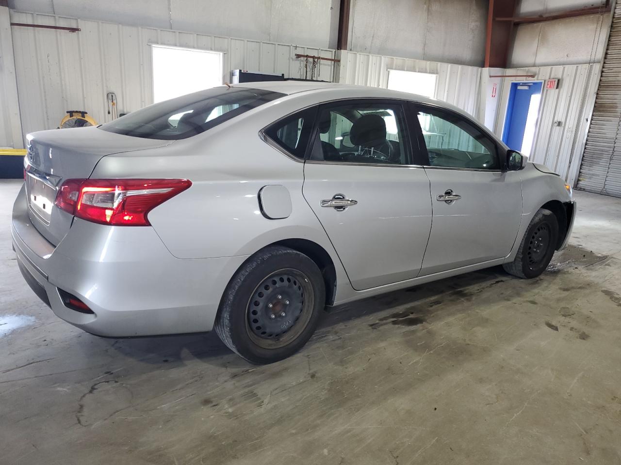 VIN 3N1AB7AP8KY257230 2019 NISSAN SENTRA no.3