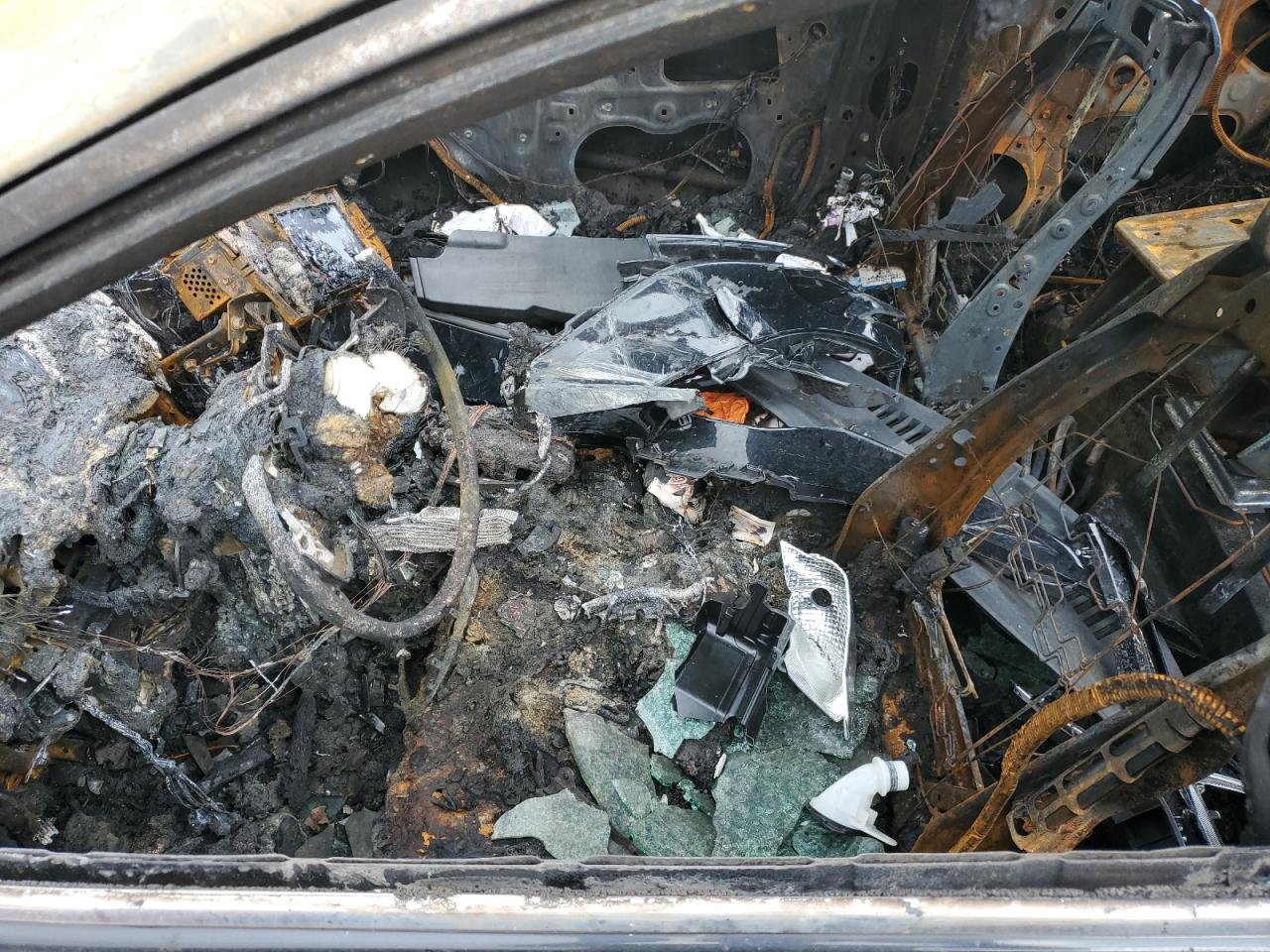 2018 Toyota Camry - Image 7