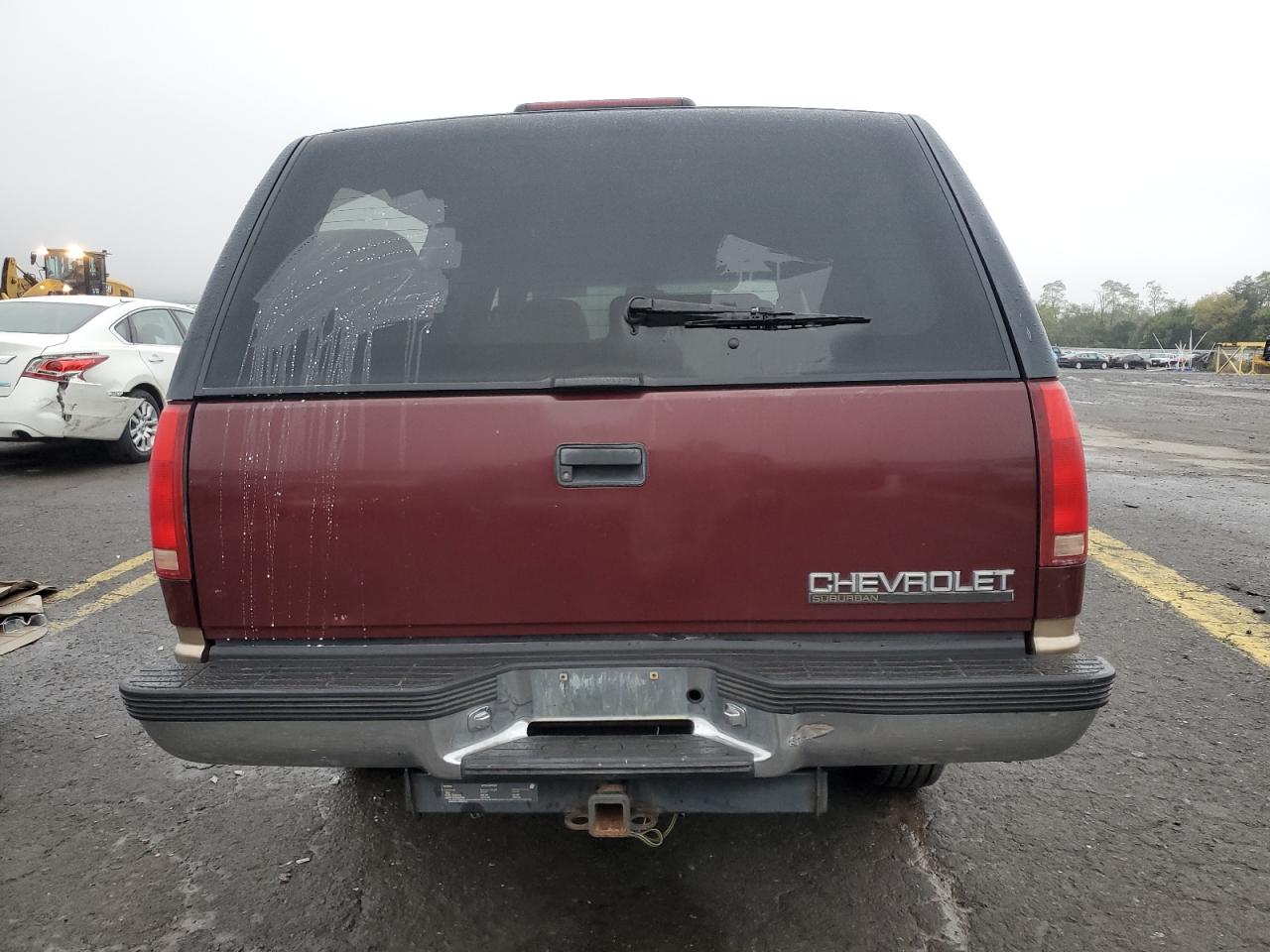 1999 Chevrolet Suburban K1500 VIN: 1GNFK16R7XJ402741 Lot: 73283404