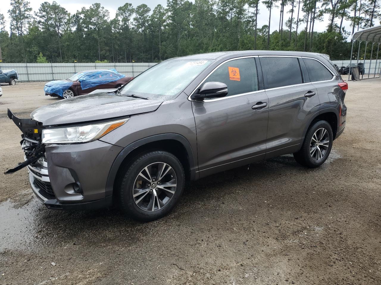 5TDZARFH7JS035994 2018 TOYOTA HIGHLANDER - Image 1